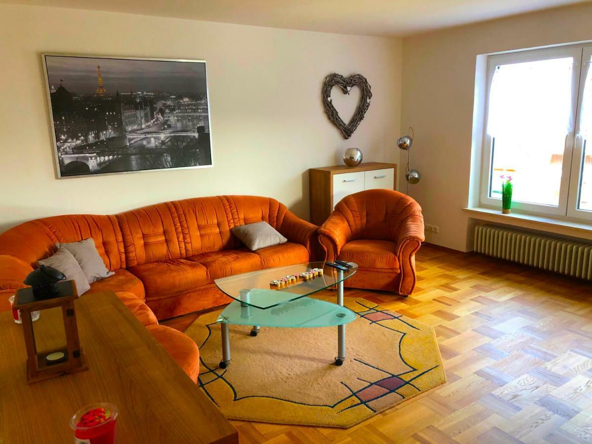 Ferienwohnungen / Ferienhaus Adelsried Εξωτερικό φωτογραφία